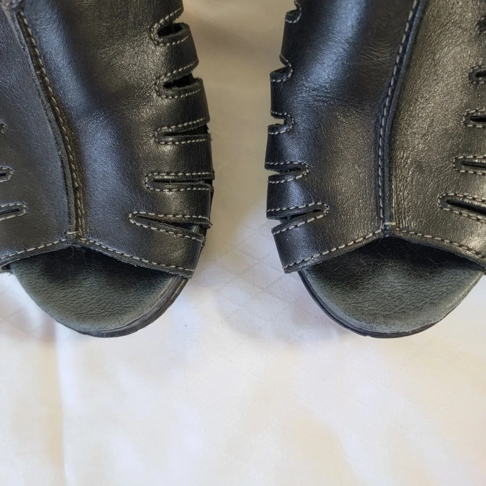 Dansko Randa Black Leather Platform Heeled Sandals EU 38 US 7.5-8 Cage Buckle